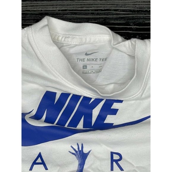 The Nike Tee Short Sleeve T Shirt Size Youth Small - Picture 6 of 7